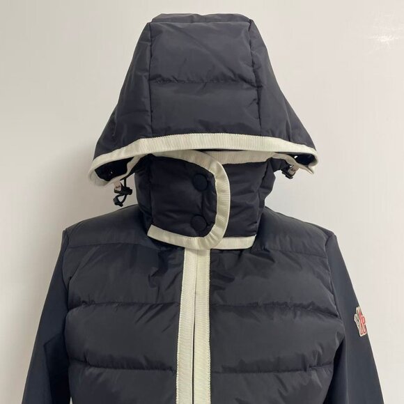 Hooded paneled twill and quilted stretch-shell down jacket - Picture 8 of 15
